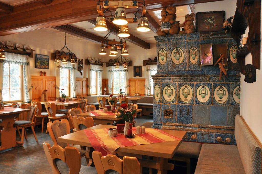 Hotel Gondelfahrt Kurort Jonsdorf Esterno foto