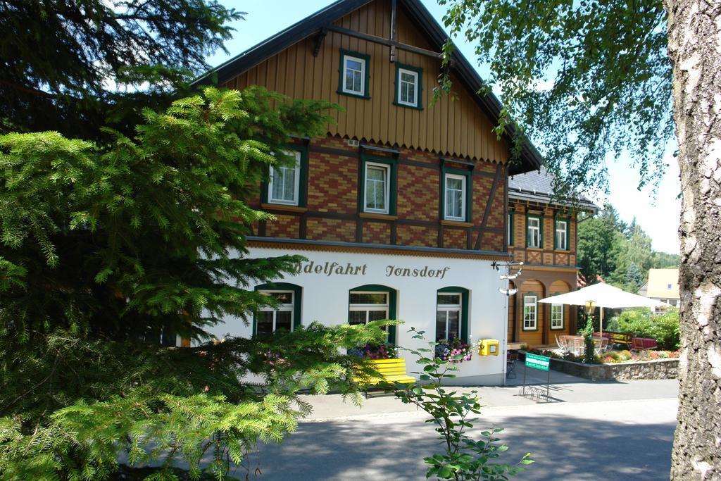 Hotel Gondelfahrt Kurort Jonsdorf Esterno foto